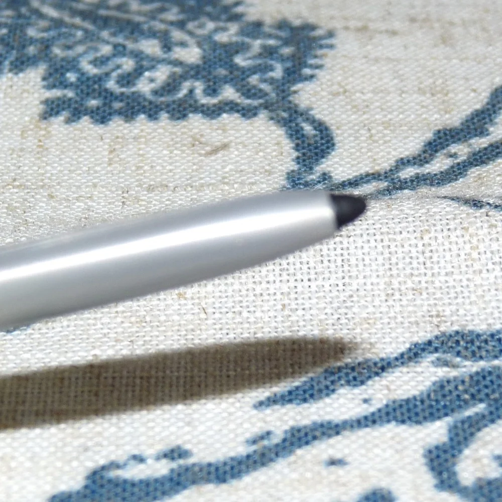Clinique Intense EBONY Quickliner for Eyes Intense Eyeliner Pencil New